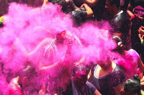 Holi is the festival of the spring season; Holi festival of colours india Where to Go on Holiday in ...