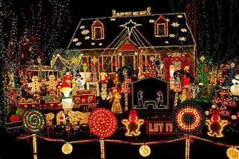One of favorite christmas decorating ideas? Ultimate Christmas House Pictures, Photos, and Images for ...