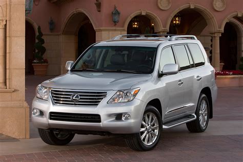 2010 Lexus Lx 570 Packs New Features And Vision
