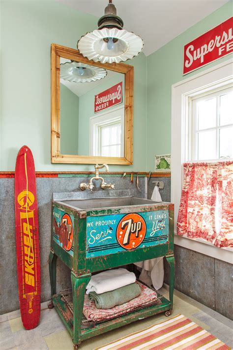 Hot springs, countrysides, barns, beaches, deserts & more. 10 Seriously Cool Ideas for Upcycling Vintage Coolers ...