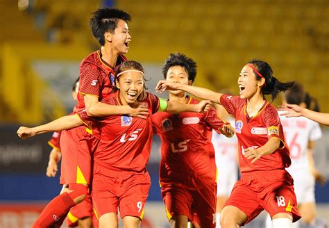 Đội tuyển nữ bóng đá Việt Nam muốn sang UAE sớm để tập huấn