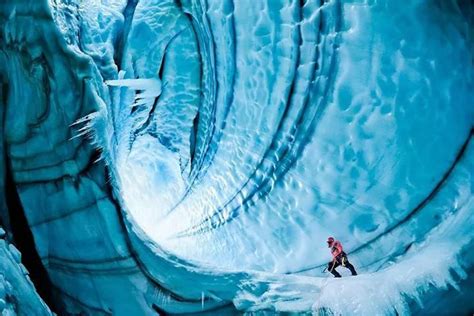 Langjokull Glacier Il Location Ski Places To Travel Places To See