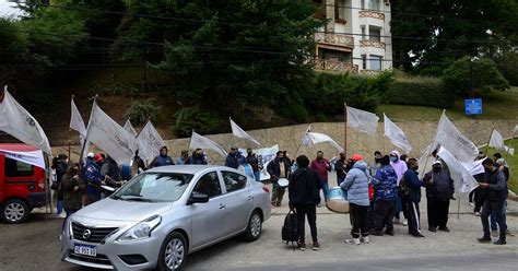Inspeccionaron Un Complejo Hotelero De Bariloche Tras Una Protesta Gremial