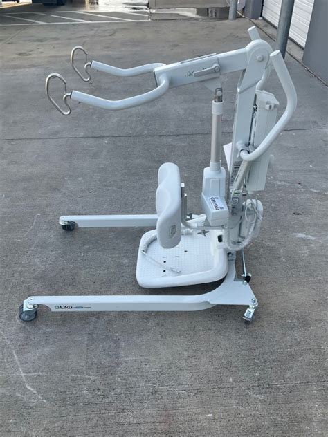 Sabina Ii Ee Sit To Stand Patient Lift For Sale