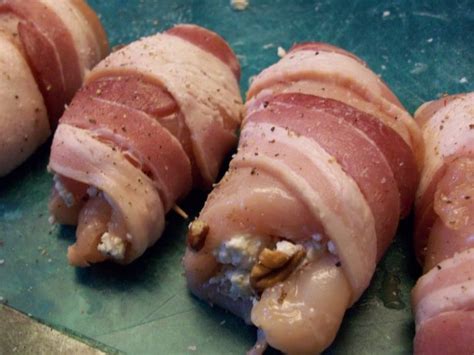 Rachael Rays Bacon Wrapped Chicken With Blue Cheese And Pecans Recipe