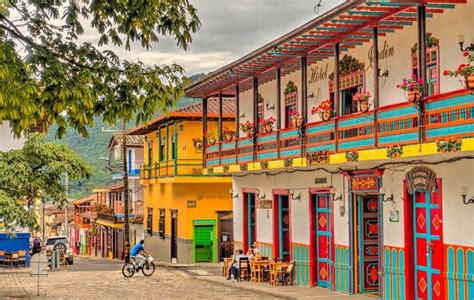 How To Explore The Tranquil Town Of El Jardin Colombia Kuoda Travel