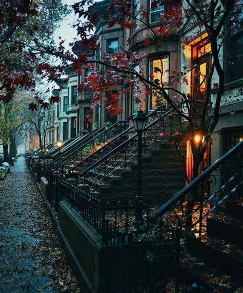 Pin By Maria Vazquez On Seasons Amazing Autumn City Scenery New