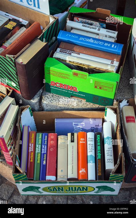 Old Books For Sale Stock Photo Alamy