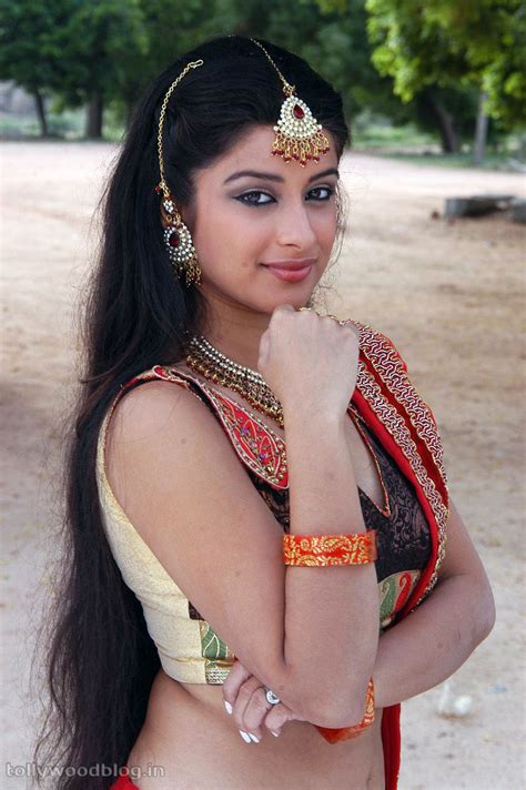blog6 telugu actress madhurima hot sexy photos