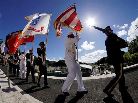 Web The Joint Service Color Guard Retires The Colors Concluding Ceremonies Honoring Veterans