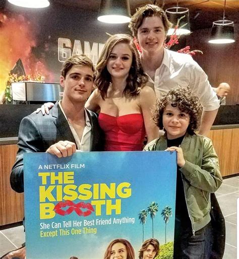 She's really good at getting herself into a pickle. now that the kissing booth 2 has been released on netflix, its stars joey king and jacob elordi have spoken about the sequel's cliffhanger ending. Carson White On Netflix's The Kissing Booth 2 - Movies, TV ...