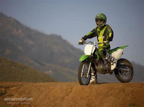 With low seat heights and slim seat designs that facilitate. KAWASAKI KLX 125 L specs - 2006, 2007, 2008, 2009, 2010 ...