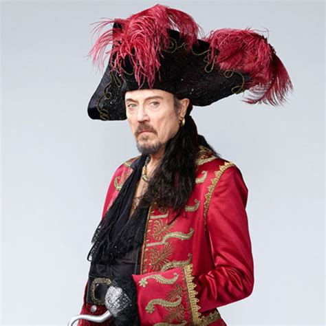 Christopher Walken As Captain Hook Was The Best Thing Ever E Online