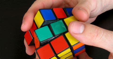 Video Magician Tricks His Way Out Of Speeding Fine With Rubiks Cube