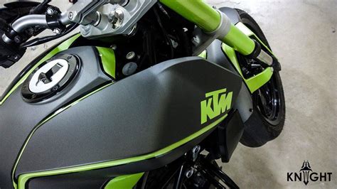 Not long after you have bought a bike starts the itch to make it unique, add that extra something that makes it identifiable as yours. Modified Duke 200 in Green shade by KNIGHT Auto Customizers