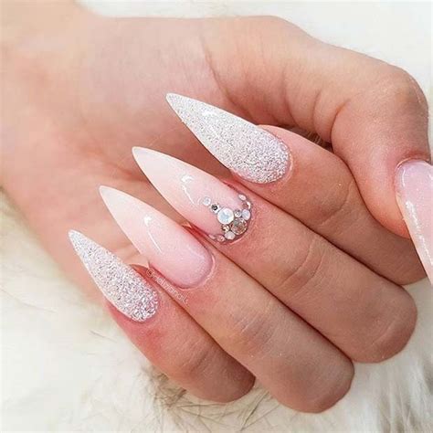 41 Bold Pointy Nails To Try In 2020 Page 2 Of 4 Stayglam