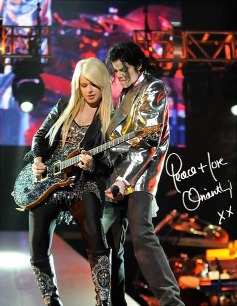 Orianthi Signed Rp Photo This Is It Michael Jackson Photographs