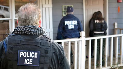 Ice Record Arrests Of Undocumented Immigrants With No Criminal Record