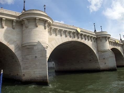 The pont des arts or passerelle des arts is a pedestrian bridge in paris which crosses the river seine. OurTravelPics.com :: Travel photos :: Series paris_2 ...