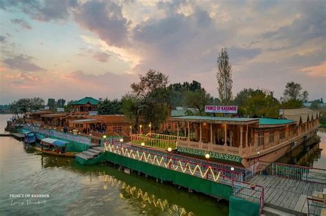 Prince Of Kashmir Luxury Houseboat 145 ̶1̶8̶1̶ Updated 2023