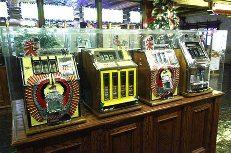 Weird Wonderful Slot Machines In Downtown Las Vegas