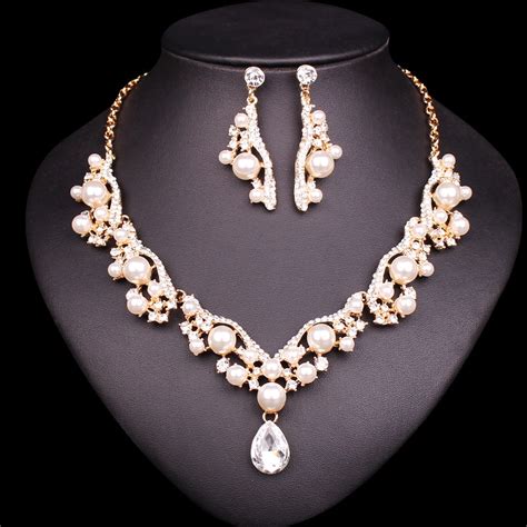 New Arrival Drop Shipping Gold Color Bridal Necklace And Earrings