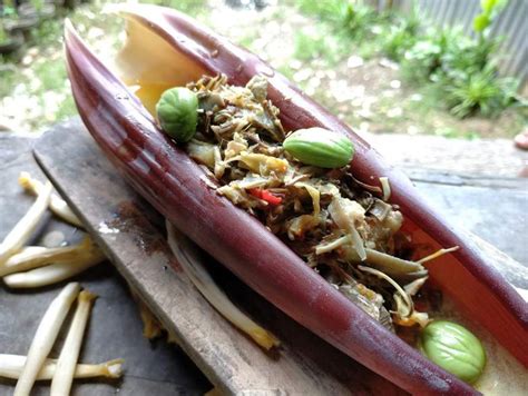 Masukkan jantung pisang, tumis hingga layu. Tumis Jantung Pisang | BANYUMAS EKSPRES