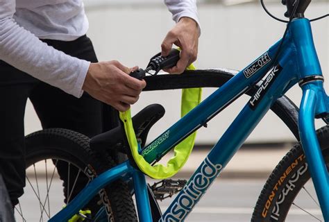 Hiplok Launches The Spin Keyless Wearable Bike Lock Laptrinhx News