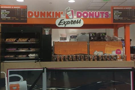 Attention Travelers Theres A New Dunkin Donuts Express Inside