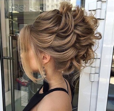 OMG GORGEOUS Prom Hair Updo Prom Hairstyles For Long Hair Homecoming Hairstyles Formal