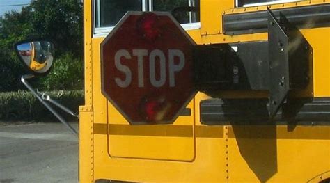 Local Agencies Cracking Down On School Bus Stop Violations 1015 Wkkg