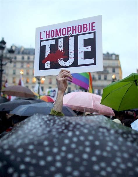 paris 5000 personnes manifestent contre l homophobie elle