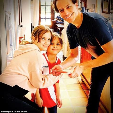 Ioan Gruffudds Father Claims His Marriage To Alice Evans Had Been In