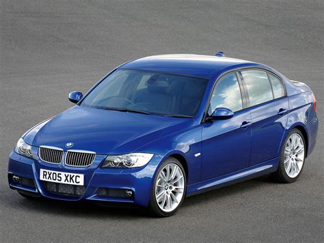 Choose a bmw e90 3 series version from the list below to get information about engine specs, horsepower, co2 emissions, fuel consumption, dimensions, tires size, weight and many other facts. BMW 3 Series (E90) specs & photos - 2005, 2006, 2007, 2008 - autoevolution