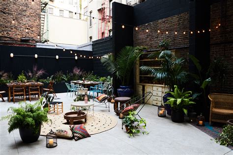 eat your way through some of the best outdoor restaurants in nyc this spring and summer from