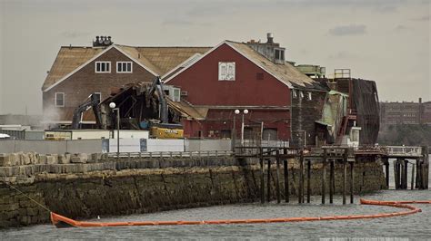 Heres Your Last Look At Bostons Iconic Anthonys Pier 4 As Demolition
