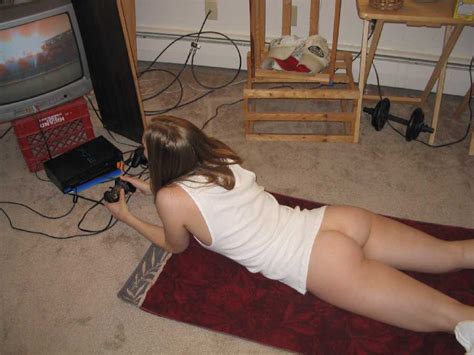 Cute Butt Woman Playing Video Game Bottomless