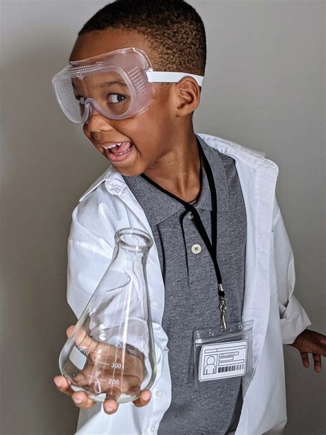 Easy to Make DIY Scientist Costume for Kids - Crafting A Fun Life