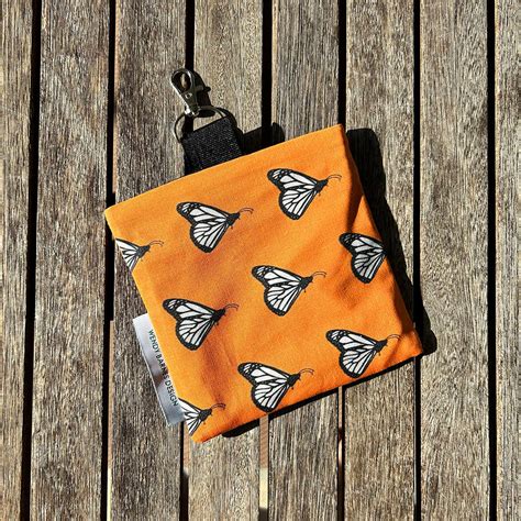 Monarch Butterfly Keychain: A Timeless Accessory for Nature Enthusiast