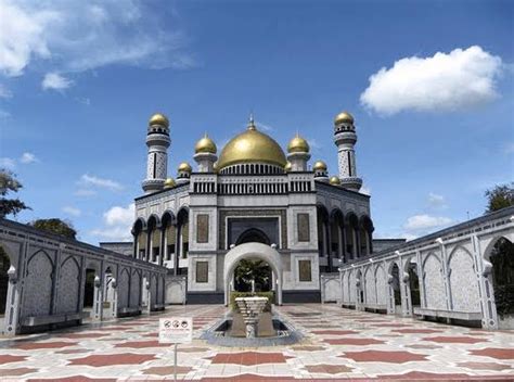 Indonesiapontianak Malaysiakuching Brunei Darussalam Amazing