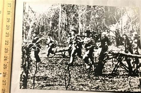 X Photograph Of Viet Cong In Assault Enemy Militaria