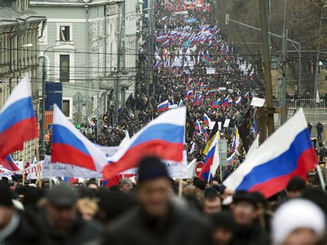 Thousands March In Favor Of Ukraine Invasion In Moscow Cbs News