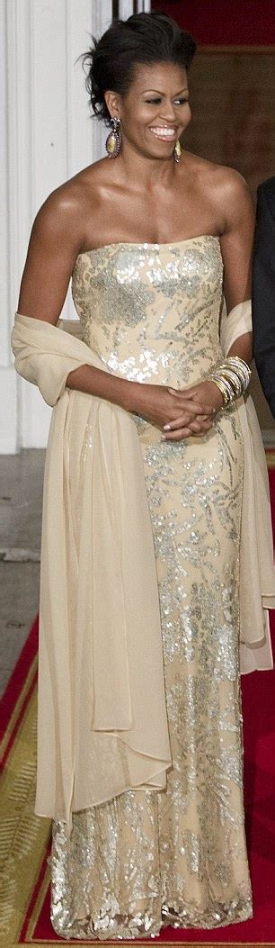 Does Michelle Obama S Nude Dress Scandal Highlight Fashion S Racial
