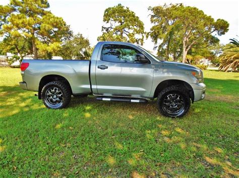 2007 Toyota Tundra Base 2dr Regular Cab 4WD LB (4.7L V8) In Ft