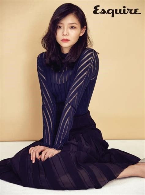 Esom Lee Som 이솜 Lee So Young 이소영 Girl Fashion Korean Actresses Asian Woman