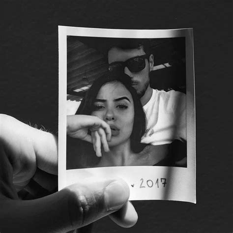 ☾pinterest☽ Xoslump Polaroid Pictures Cute Couple Poses Cute