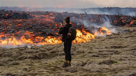 Iceland Volcano Erupts With Lava And Noxious Gases Tourists Warned To