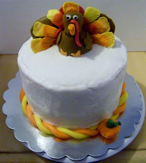 Turkey Cakes Thanksgiving That S Because It S Not Actually A Raw Bird But A Meticulously
