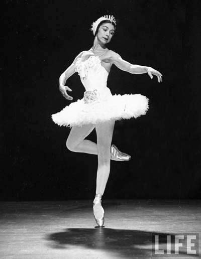 Ballet isn't modeling business, it's about dancing. Margot Fonteyn-My favorite ballerina! | Margot Fonteyn in ...