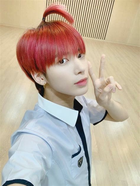 Official for all fans copyright by weverse company inc. 200623 | TXT TAEHYUN WEVERSE UPDATE in 2020 | Txt ...